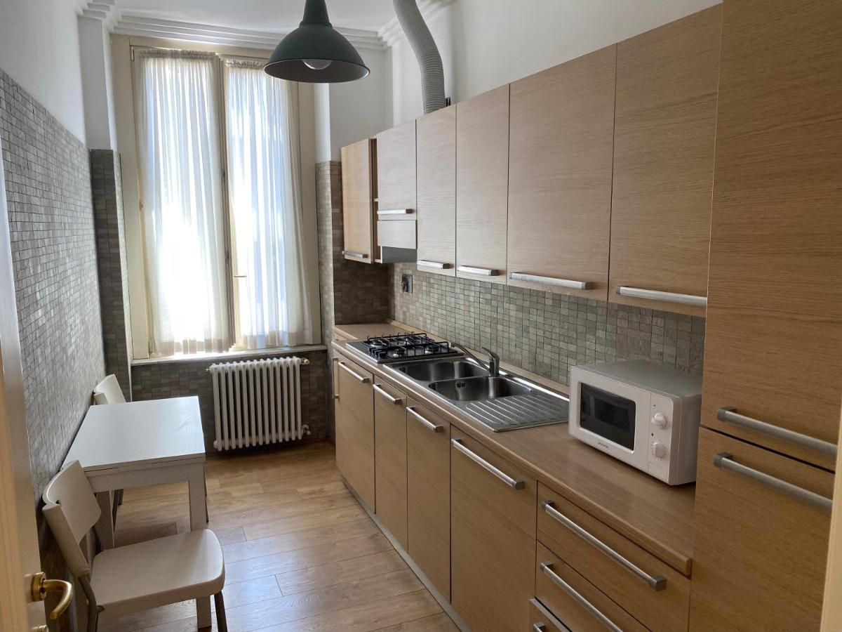 Rome Accomodation Рим Экстерьер фото